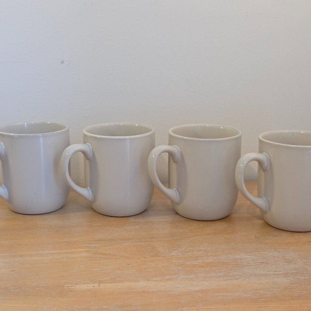 Set of 4 Beige Ceramic Mugs – Mainstays